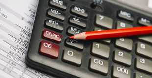 Comment contester son salaire quand on est fonctionnaire ?