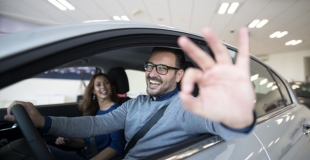 Assurance auto fonctionnaire d'état : simulation et comparateur