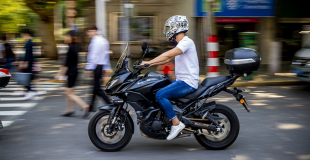 Crédit moto fonctionnaire : conseils et simulation gratuite