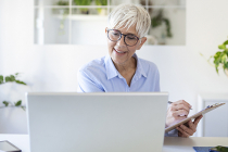 Mutuelle fonctionnaire à la retraite : comparateur, prix, devis !